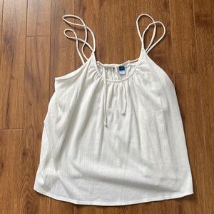 Old navy strappy tank top